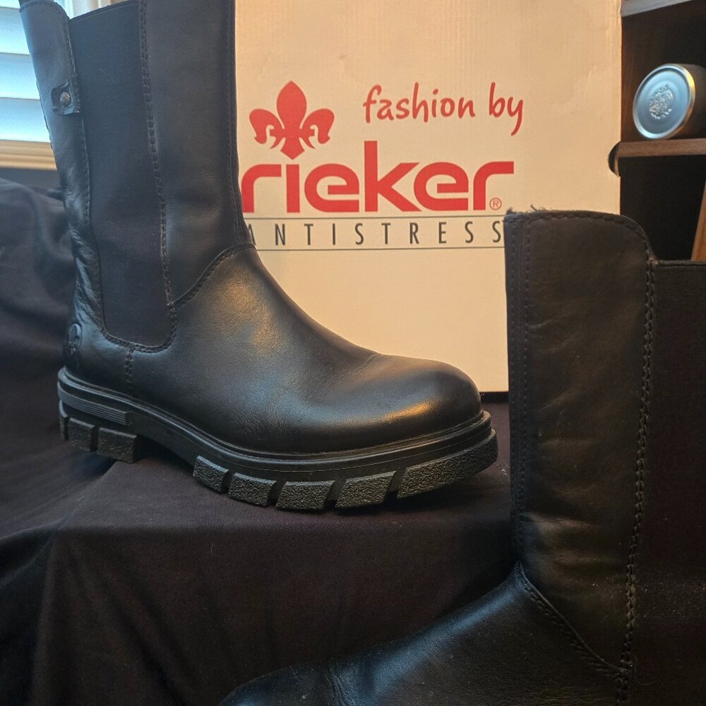 Rieker- Gene Black Boot. 8.5